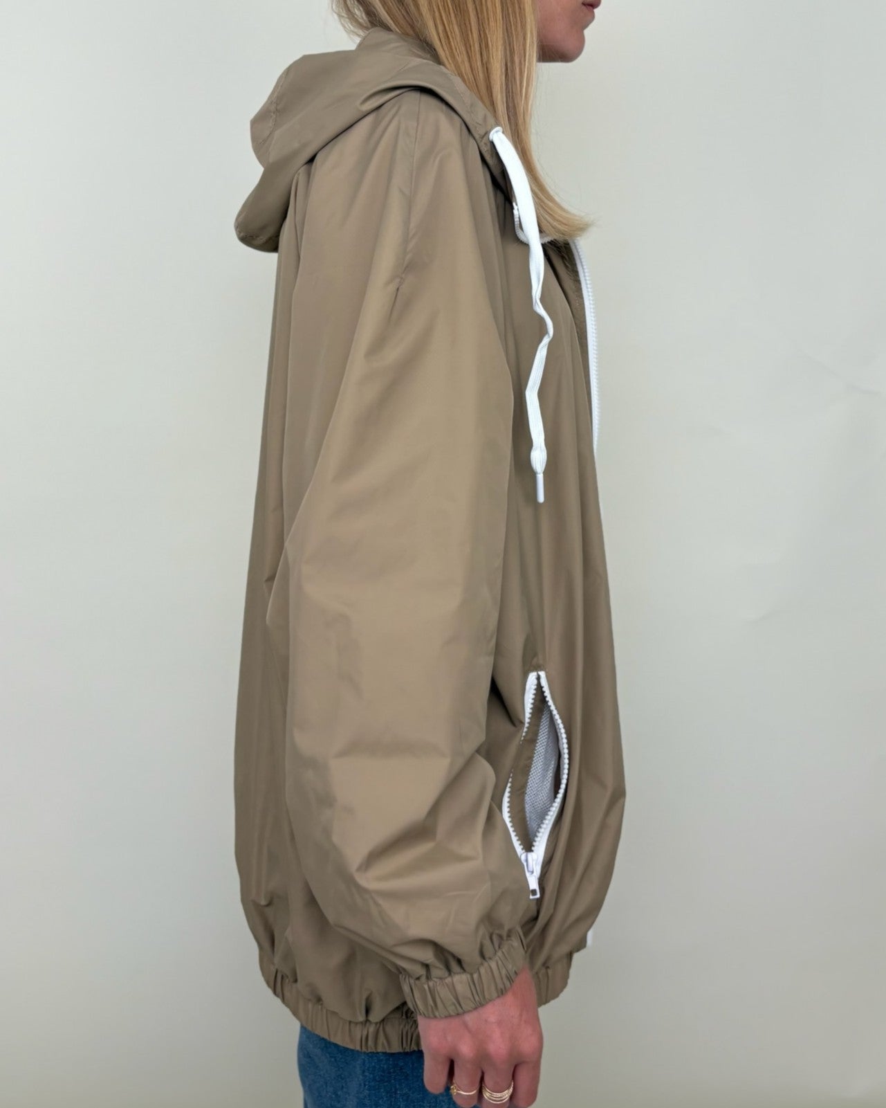 Blouson déperlant à capuche