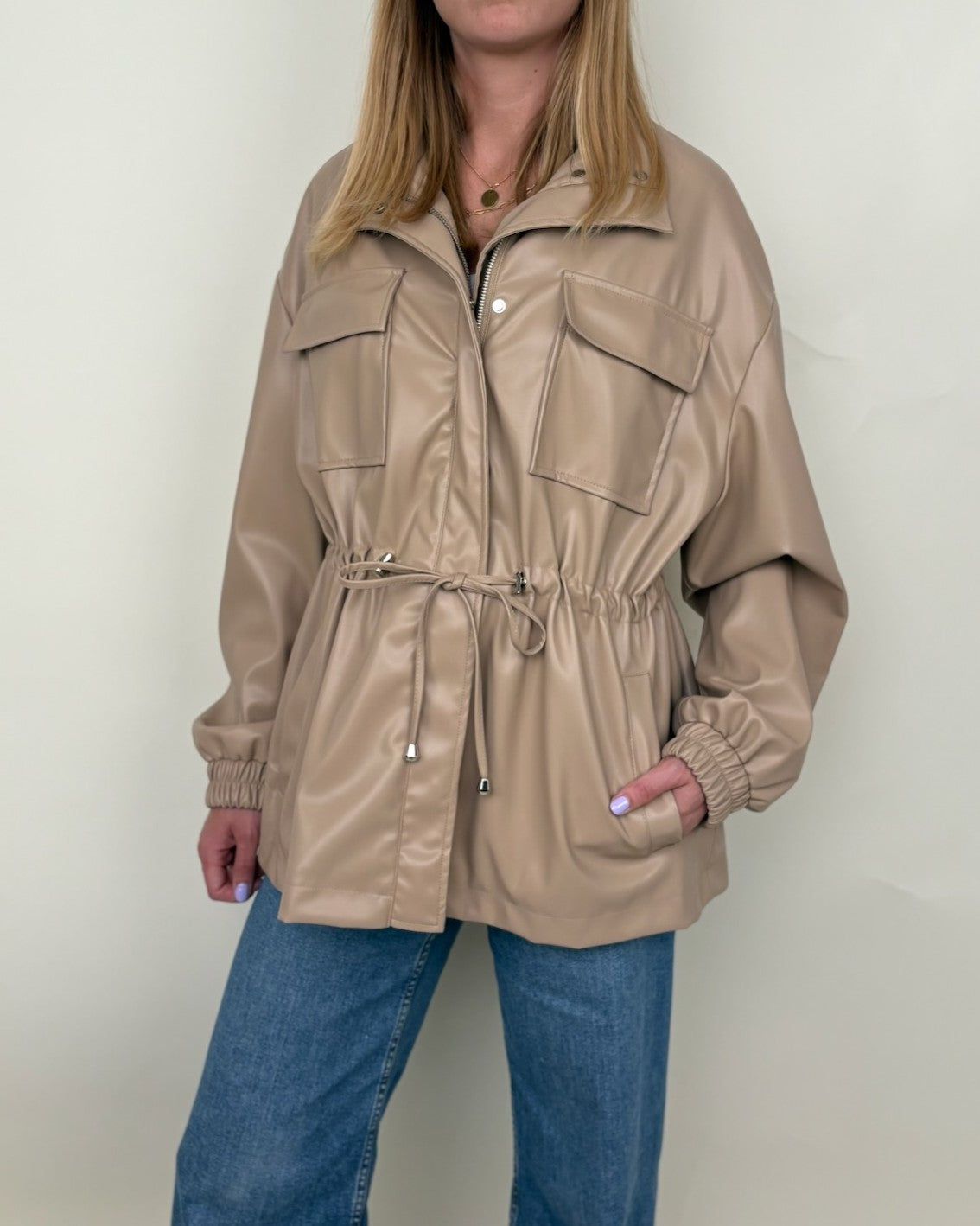 Parka saharienne en similicuir