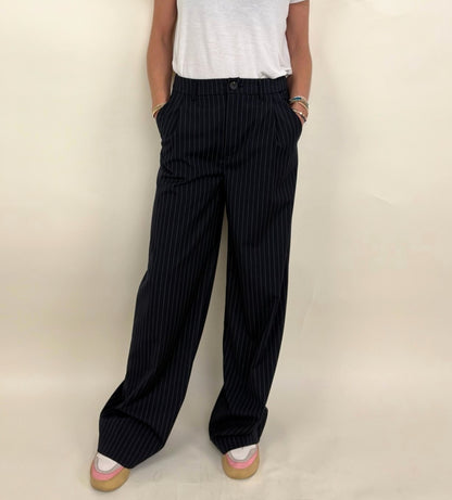 Pantalon de costume à rayures tennis