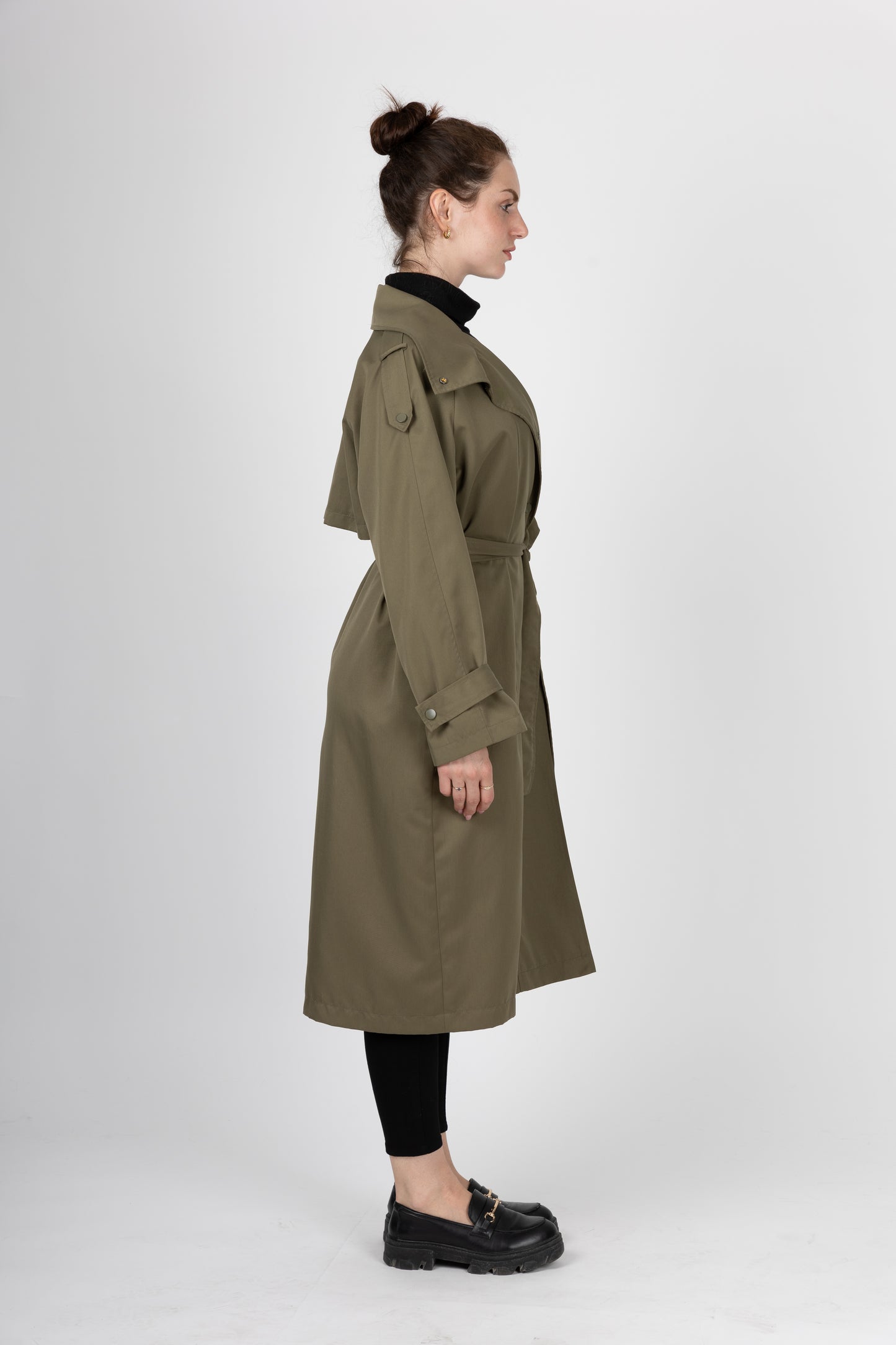 Long trench coat with snap buttons